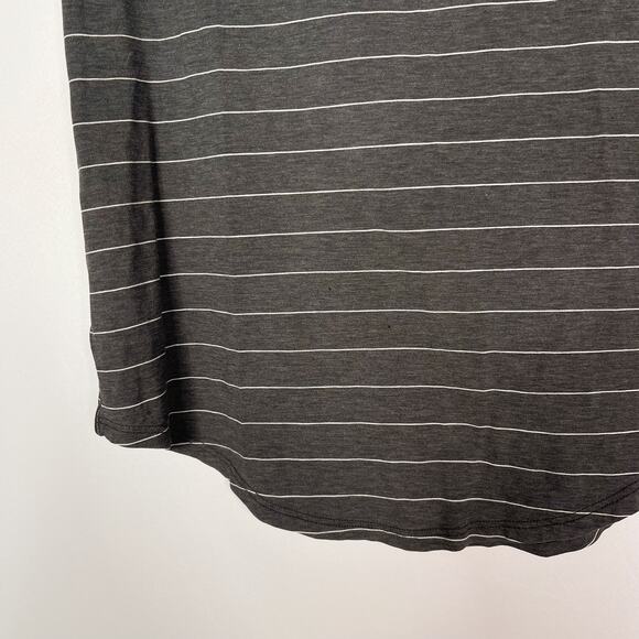 Lululemon Womens 2 Dark Heather Gray Striped Love Crew Neck Short Sleeve TShirt - Picture 4 of 5